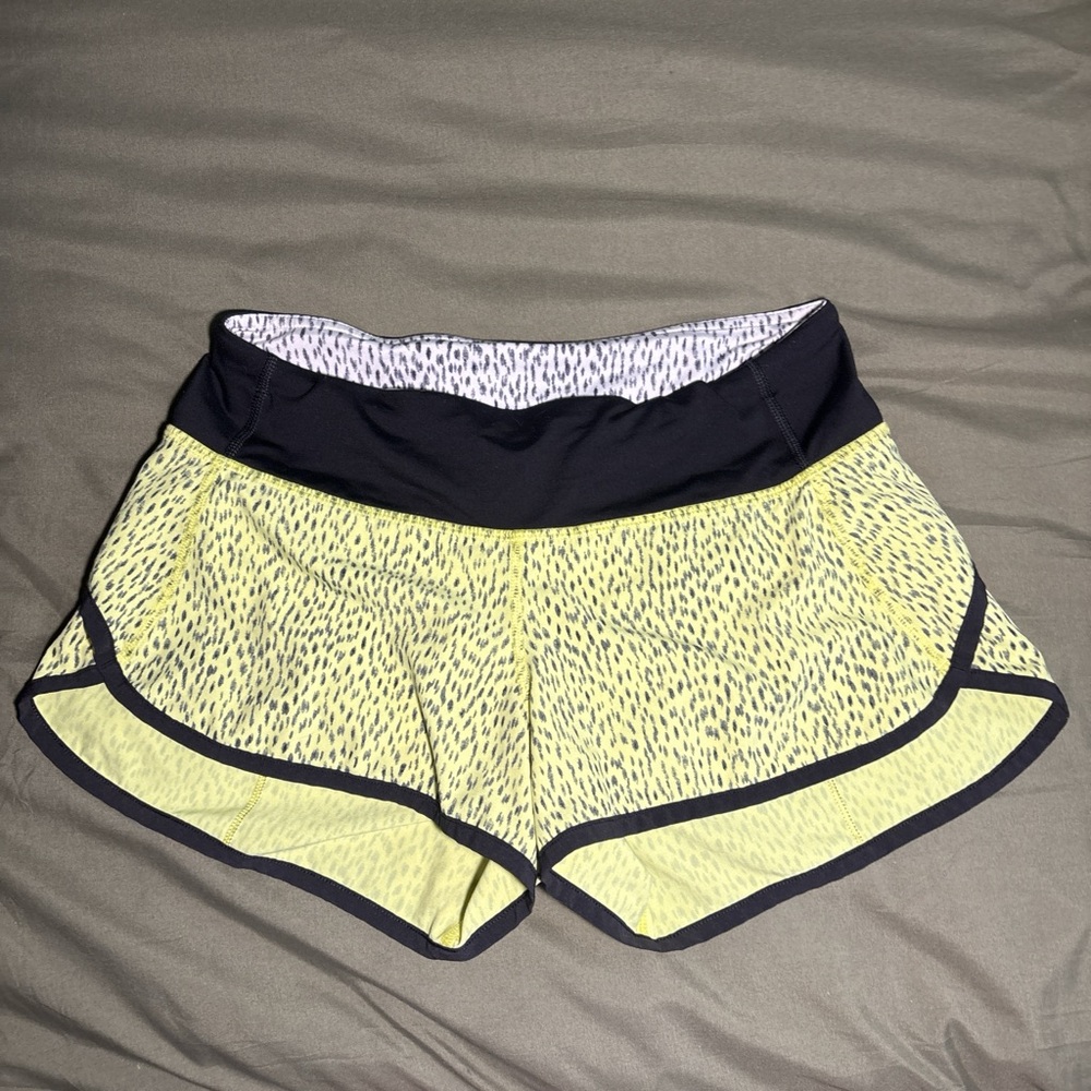 Lululemon hotty hots